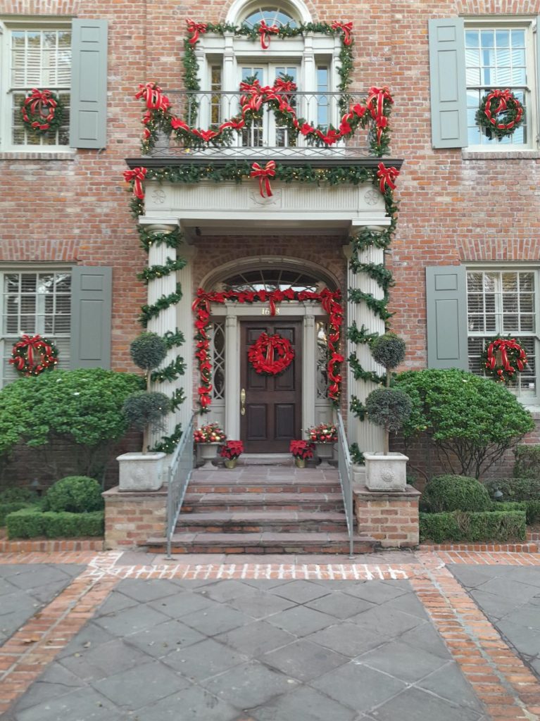 Uptown Holiday Home Porch Decorating Design Installation Service Example Opt 2w4fad T Uptown Holiday Home Porch Decorating Design Installation Service Example Opt 2w4fad T