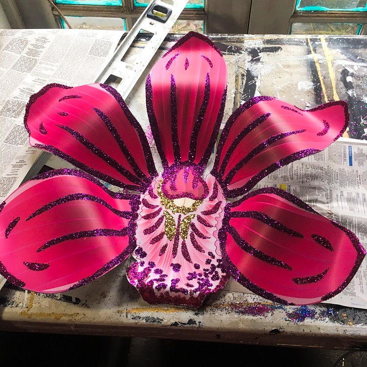Pink & Purple Orchid Mardi Gras House Float Flowers Img 0892 Crp Sq Vivid Opt