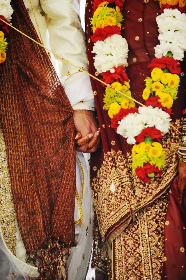 Hindu Indian Wedding Ceremony Bride's And Groom's Flower Garlands