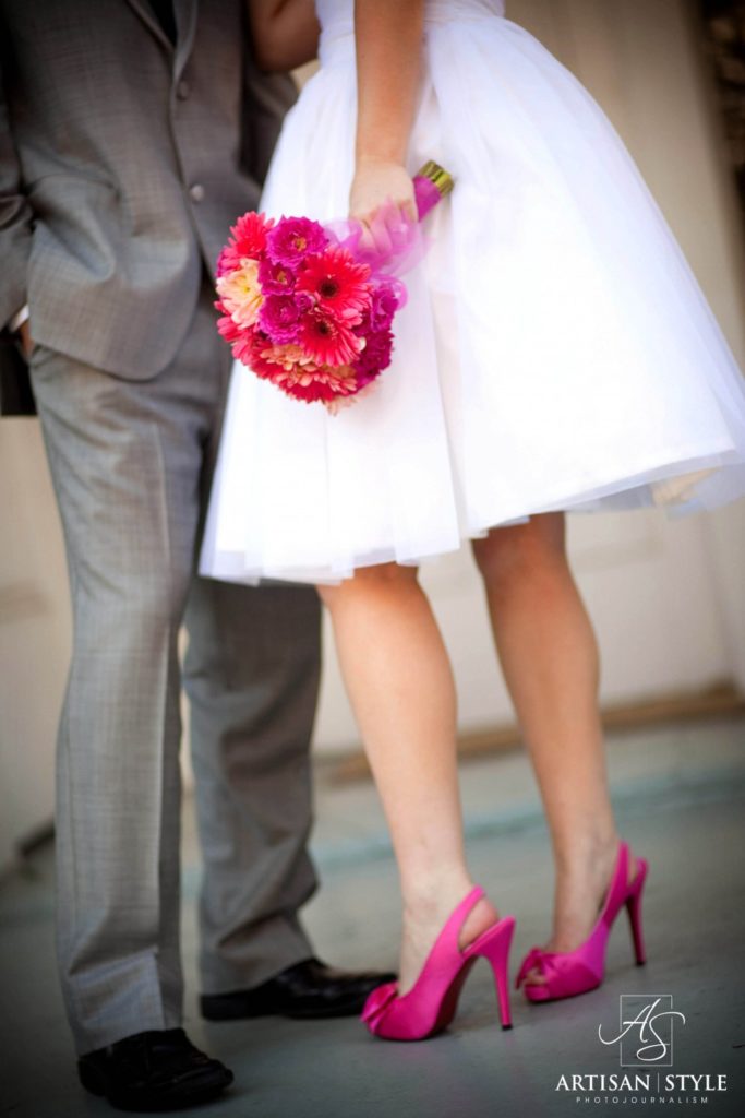 Mod Pink Bridal Bouquet Gerber Daisies Artisan Style Photojournalism 158kb