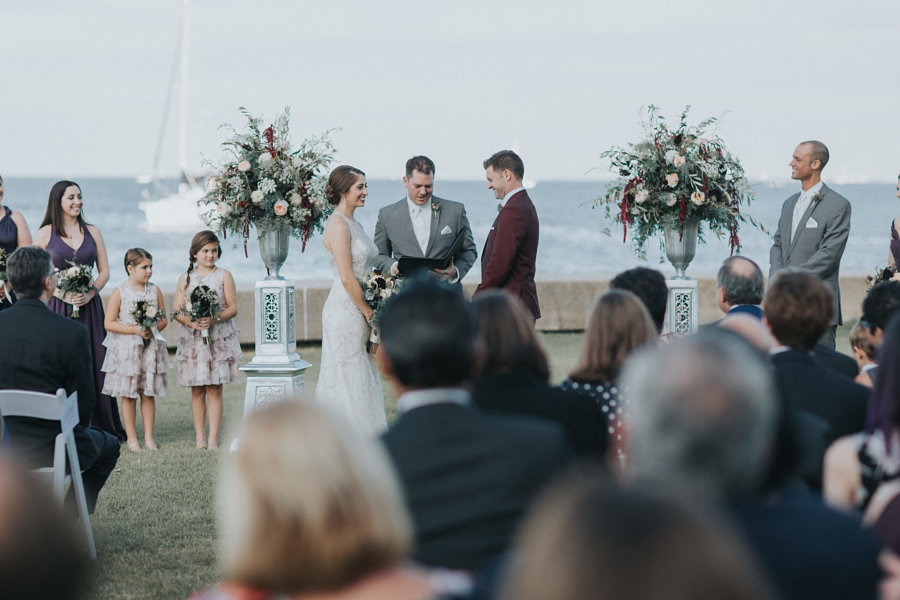 Outdoor Coastal Water Front Wedding At The Southern Yacht Club In Nola 1 2160x1440 Opt