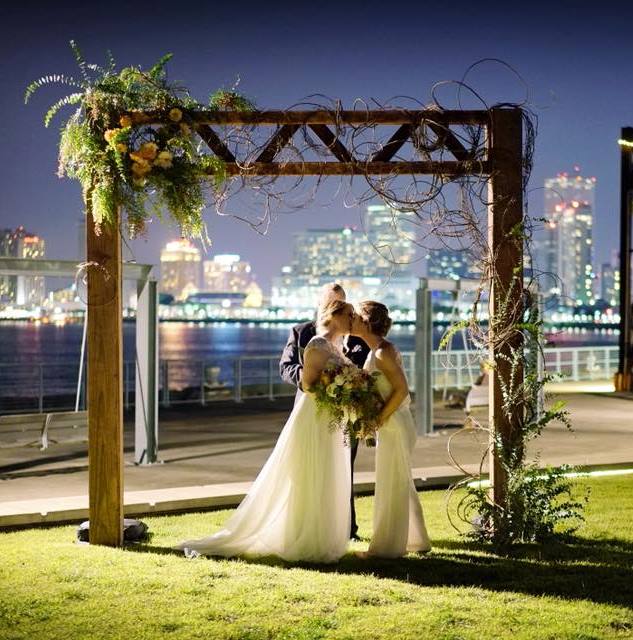 Rustic Wood Beam Farmhouse Style Wedding Arch And Chuppah In New Orleans Crop 22894161 10210308762937437 5860843007994298031 N