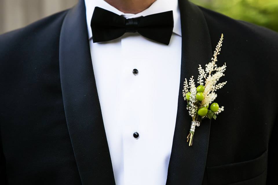 White Astilbe With Green Hypericum Berry Boutonniere N White Astilbe With Green Hypericum Berry Boutonniere N